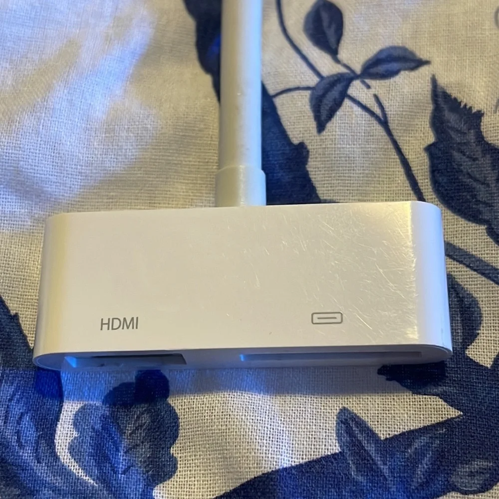 Apple 16 pin HDMI/ USB Adapter